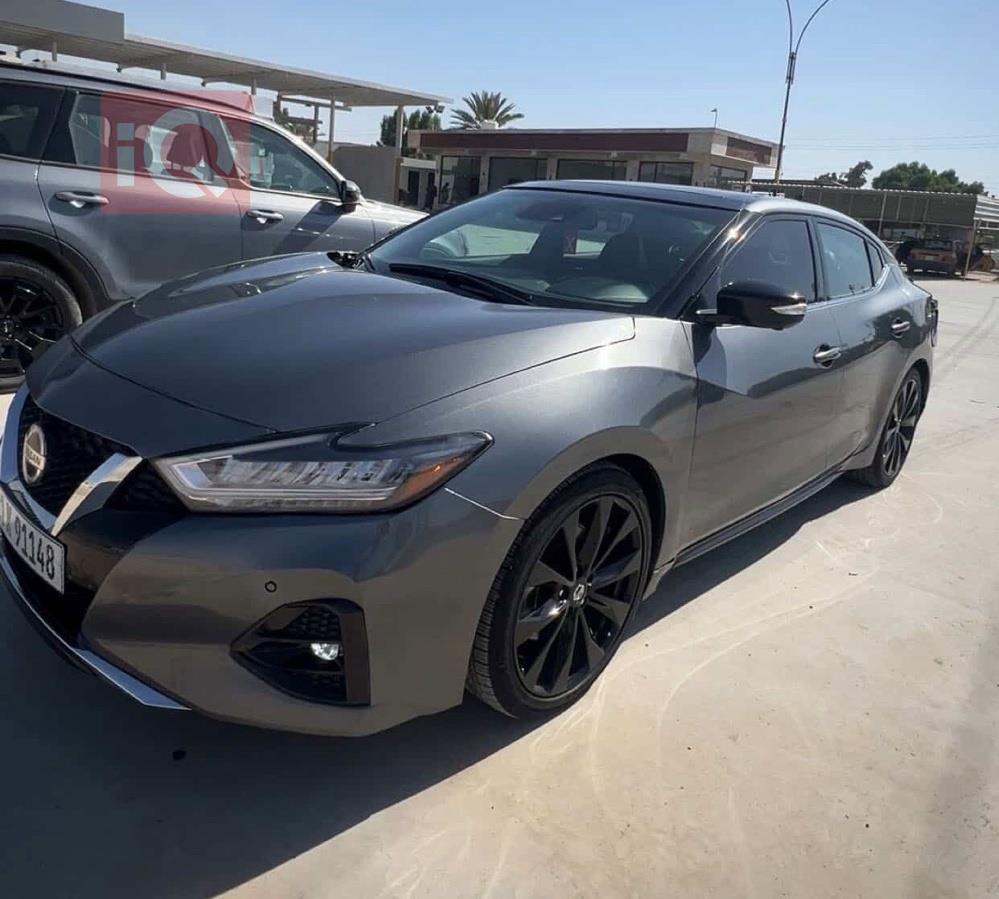 نيسان ماكسيما